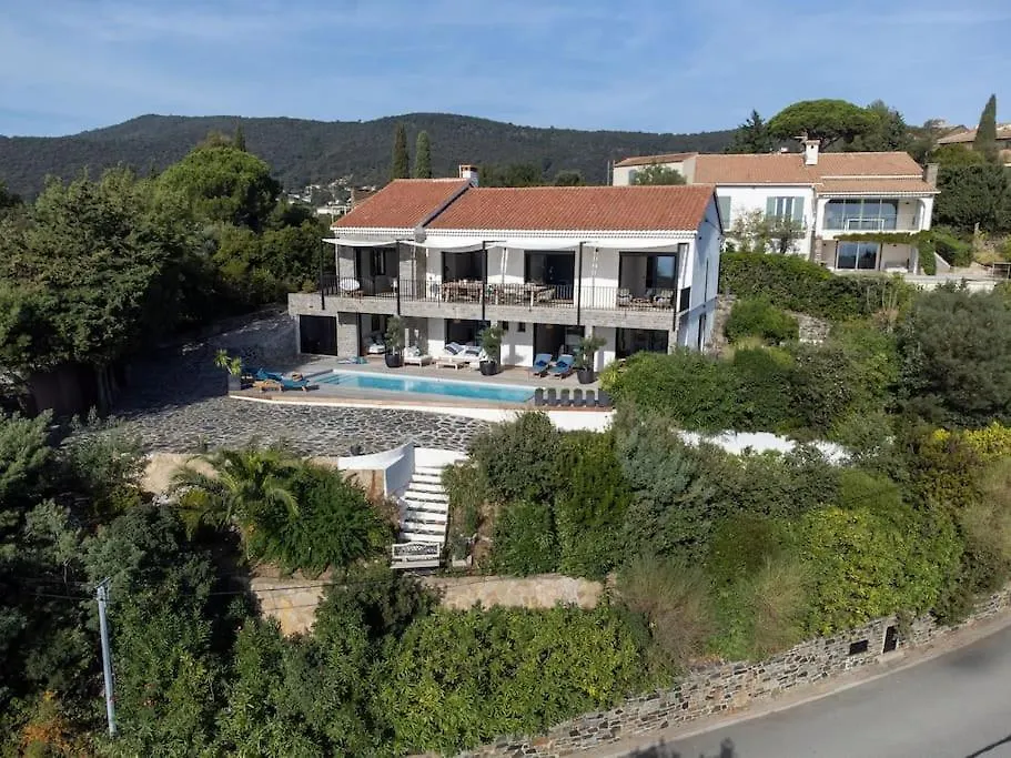Villa 4 Etoiles, 250M2, Piscine, Parking, Vue Mer La Croix-Valmer 0*,  Francia