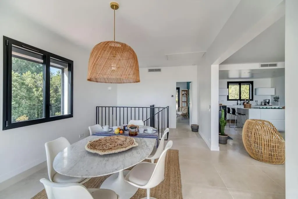 Villa 4 Etoiles, 250M2, Piscine, Parking, Vue Mer La Croix-Valmer 0*,  Francia